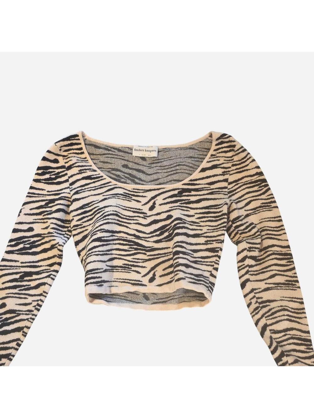 finders keeper size small black and beige zebra print long sleeve crop top